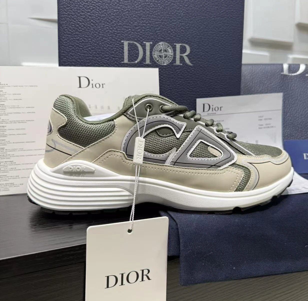 Dior B30 All Black Shoes — 18 colorway — USFans Spreadsheet photo