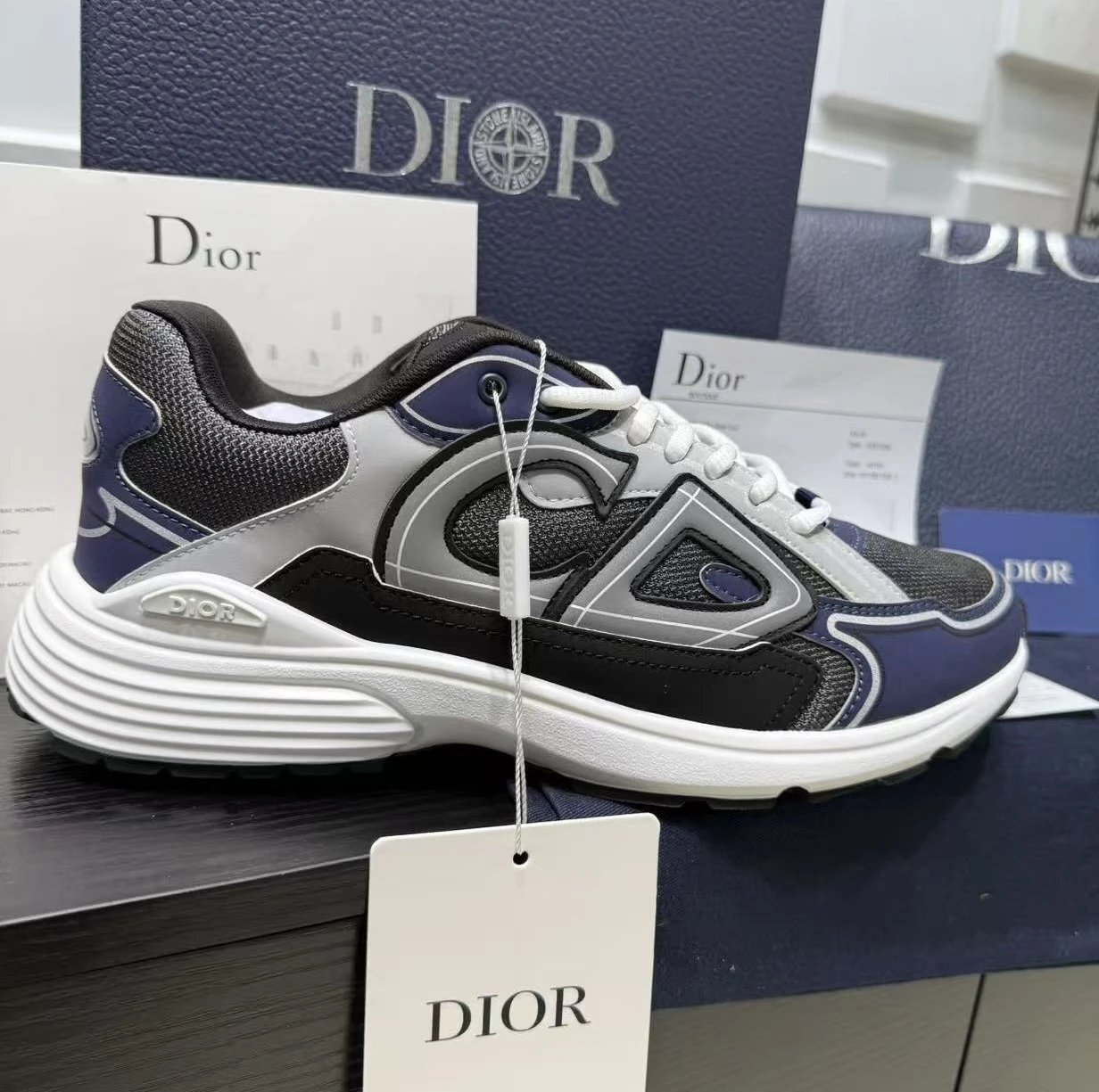 Dior B30 All Black Shoes — 7 colorway — USFans Spreadsheet photo