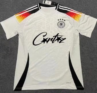 2425 Germany home with signature