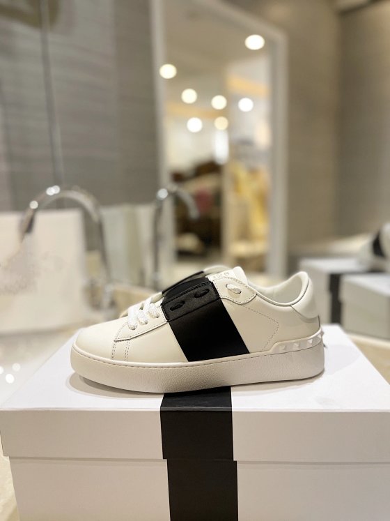 Unisex casual shoes