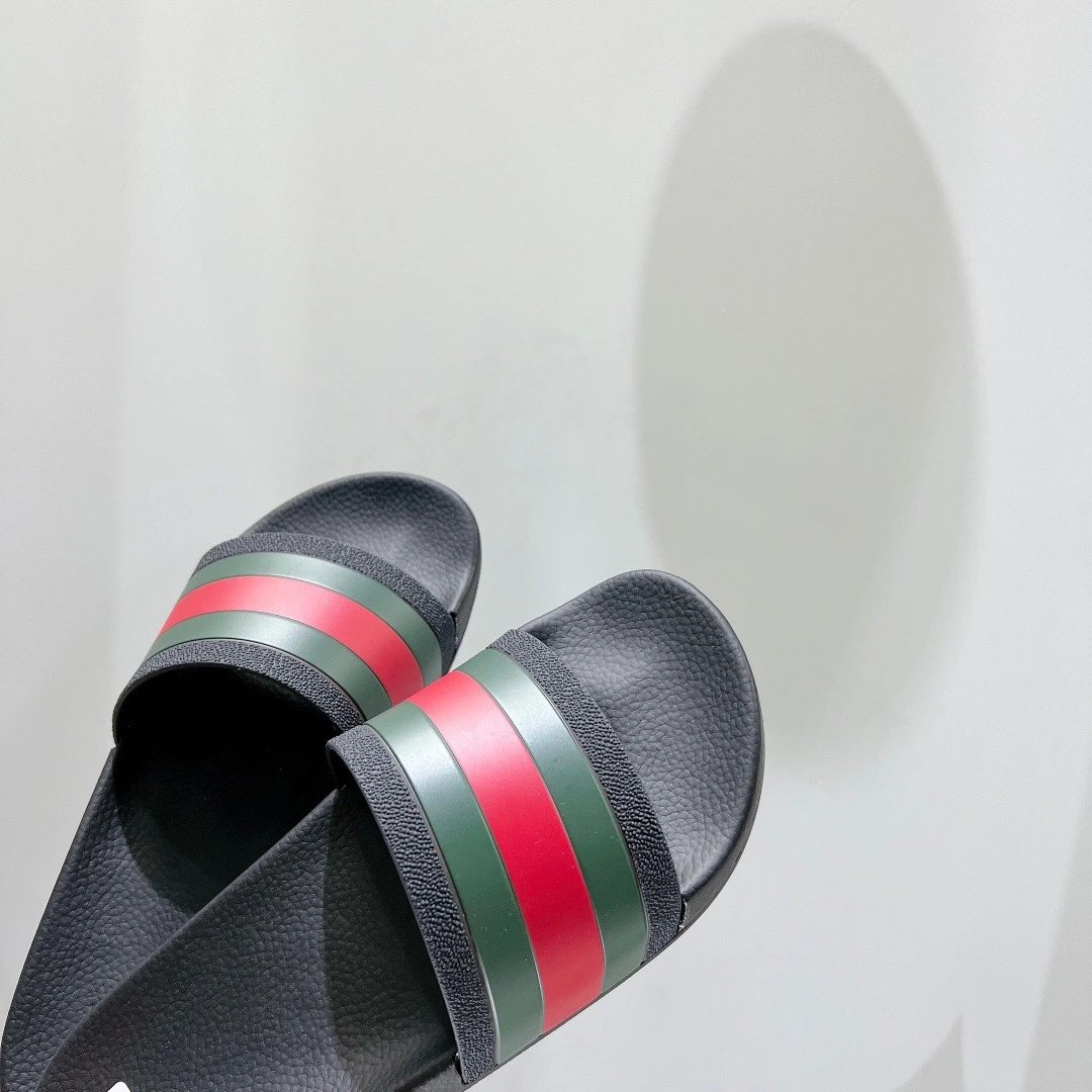 Unisex slippers