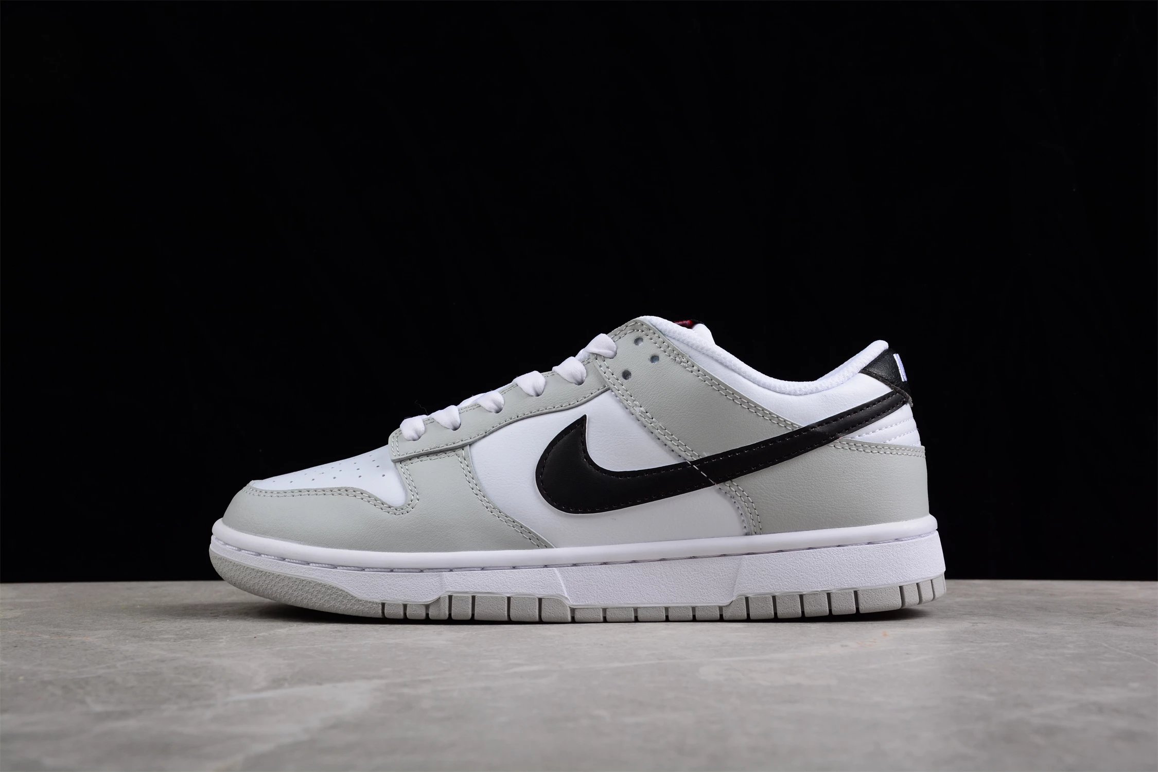 DR9654-001 Grey White Lottery