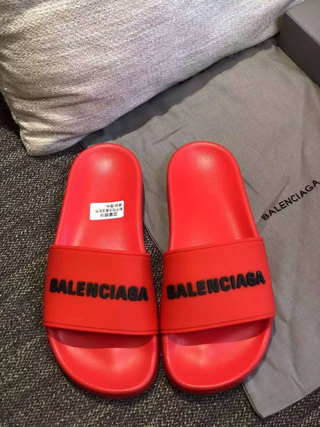 Balenciaga Pool Slide