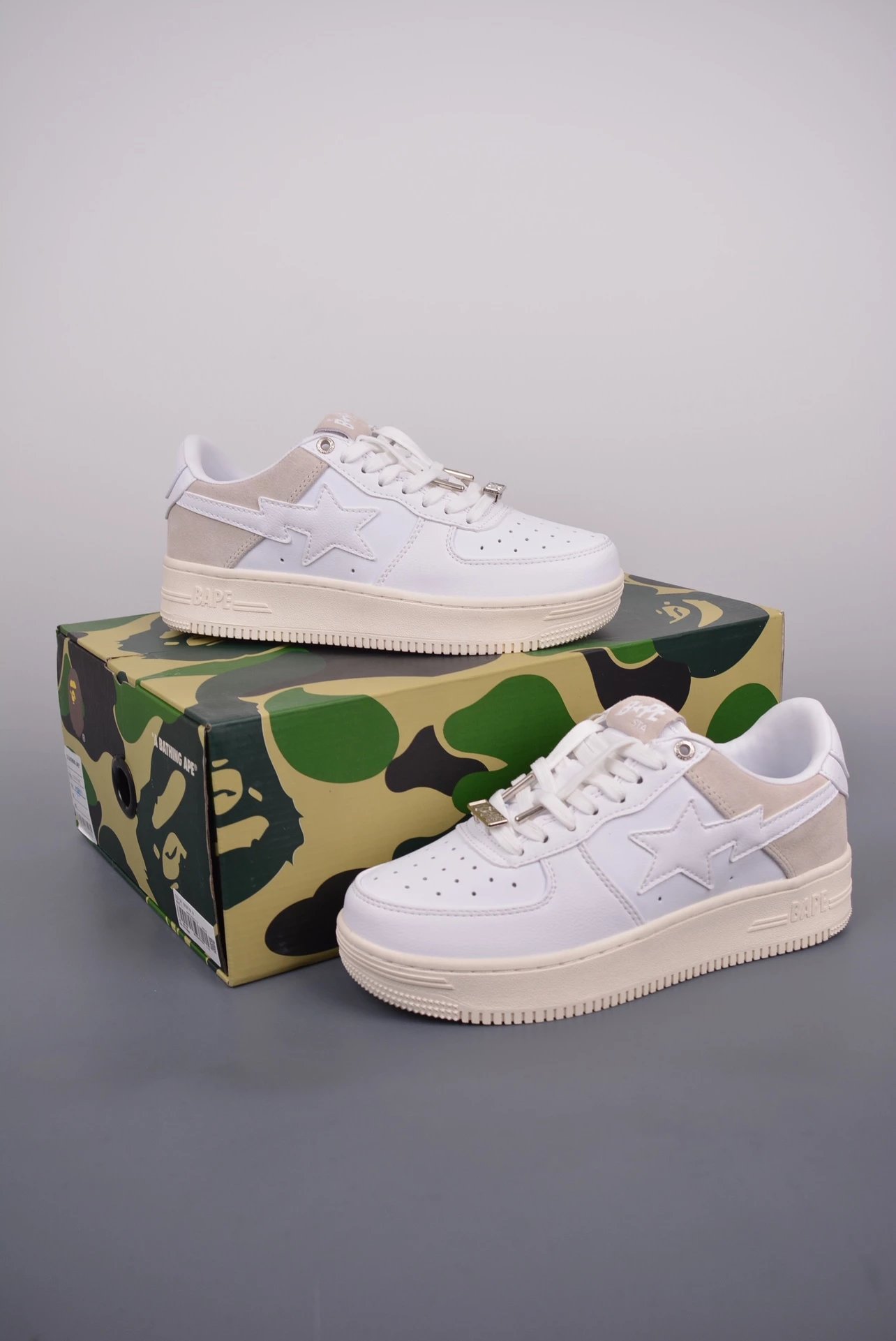 Bapesta Sneakers — Beige gray suede colorway — USFans Spreadsheet photo