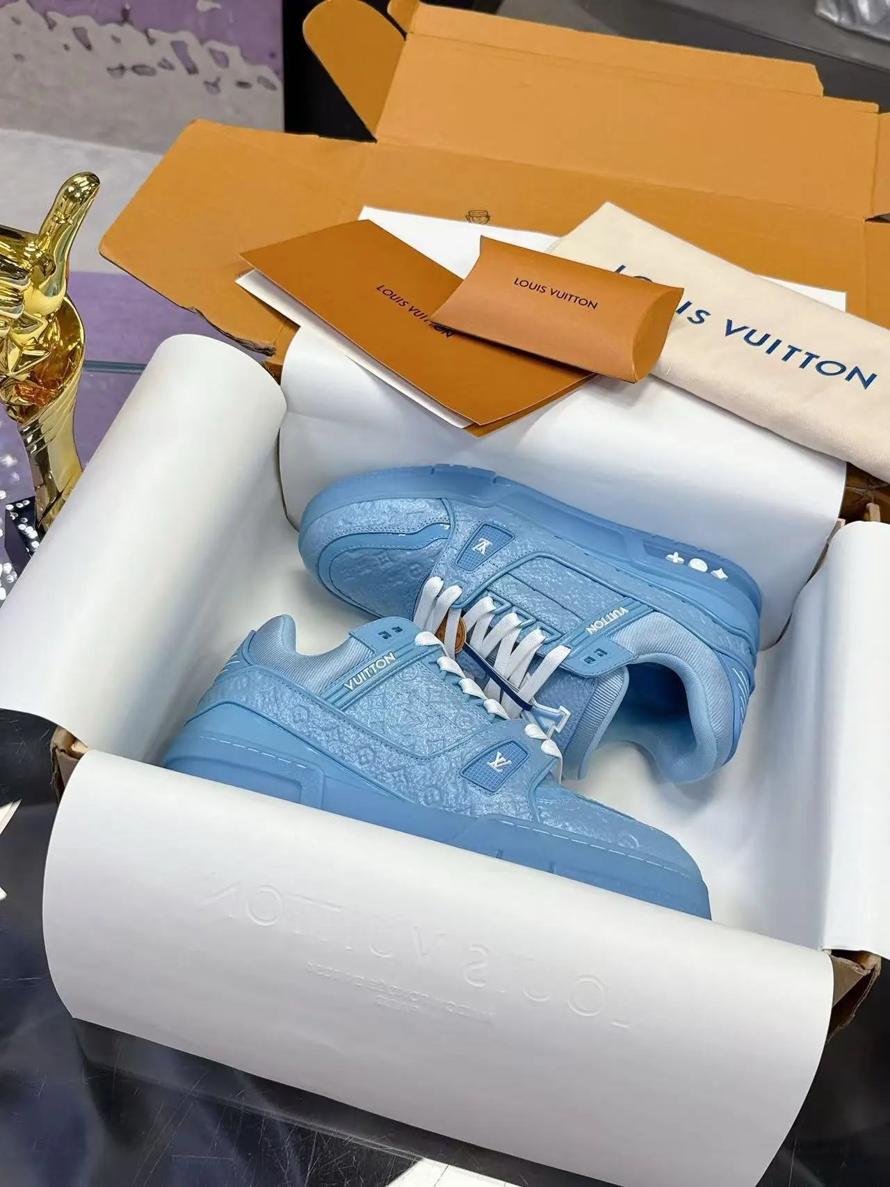 Blue 9