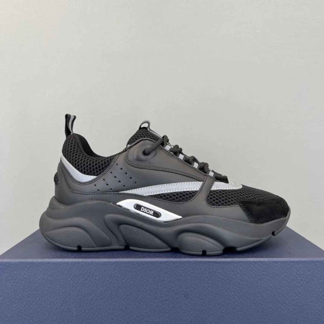 B22 Shoes 2022