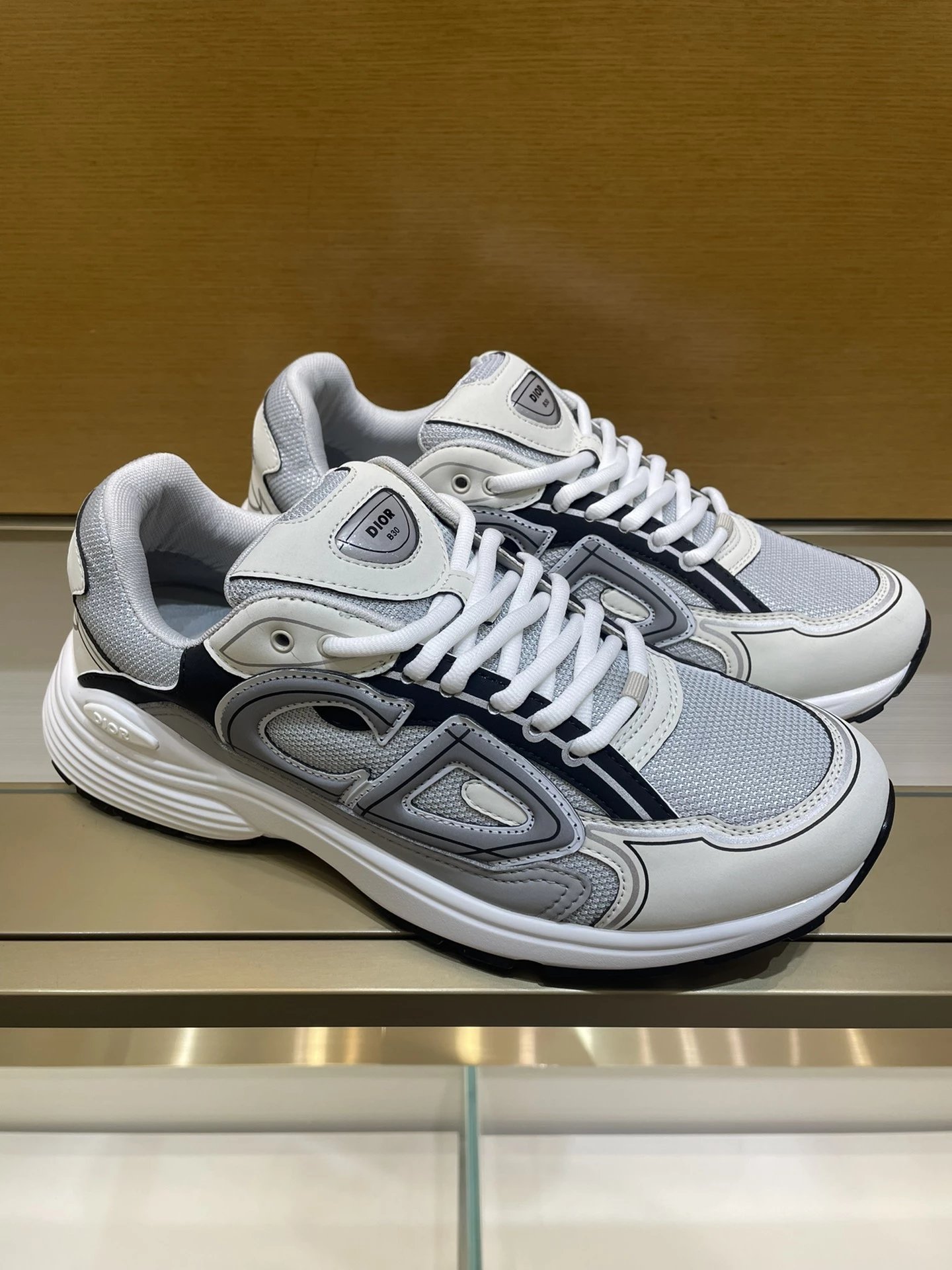 Gray 1
