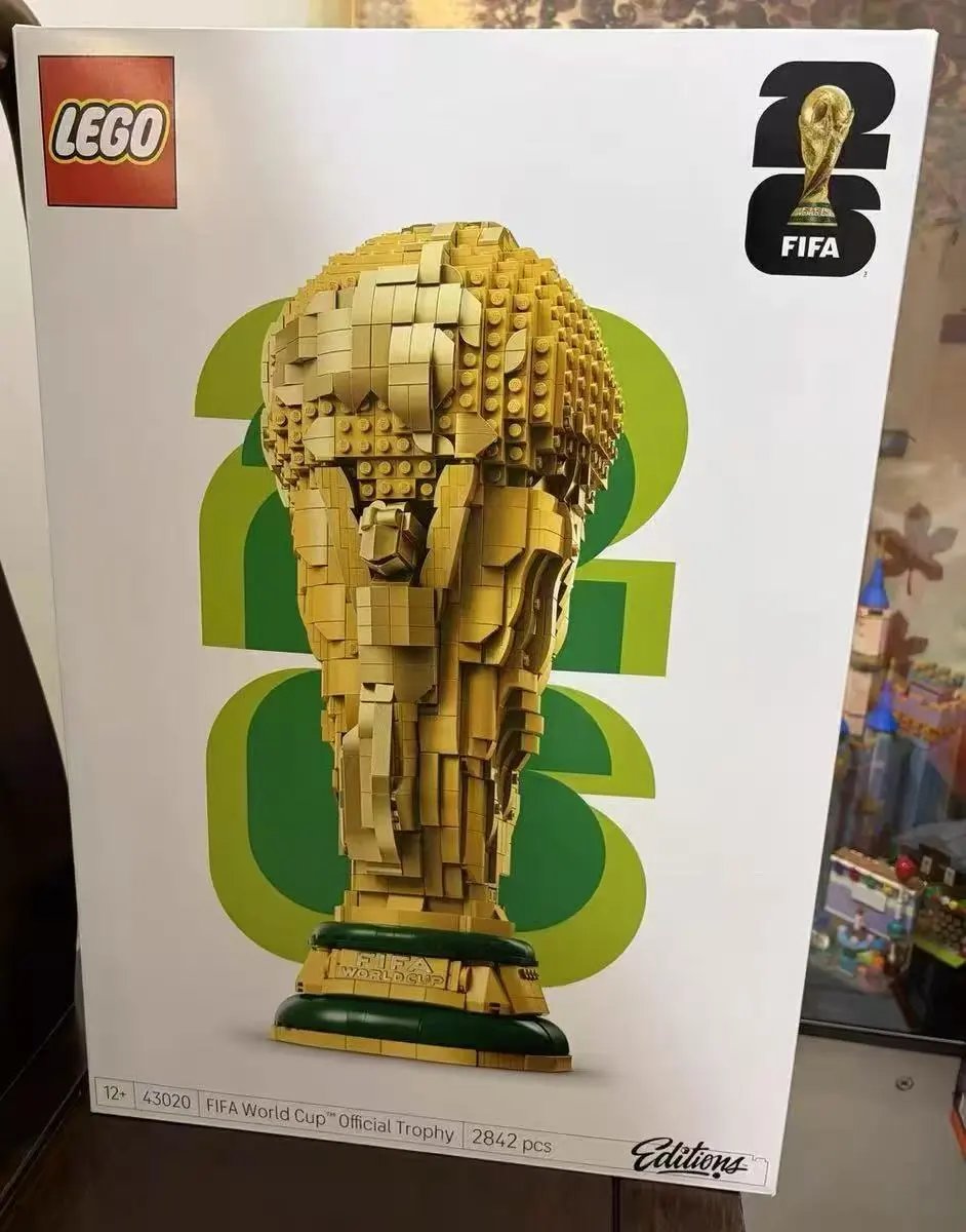 LEGO Assorted Technic construction sets — 43020 World CupTrophy-with logo