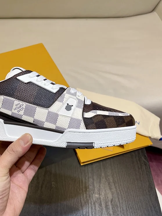 L@V  Trainer  Sneakers  |  Women's shoes：34~39. Men's shoes：39~44.(38，45customized).