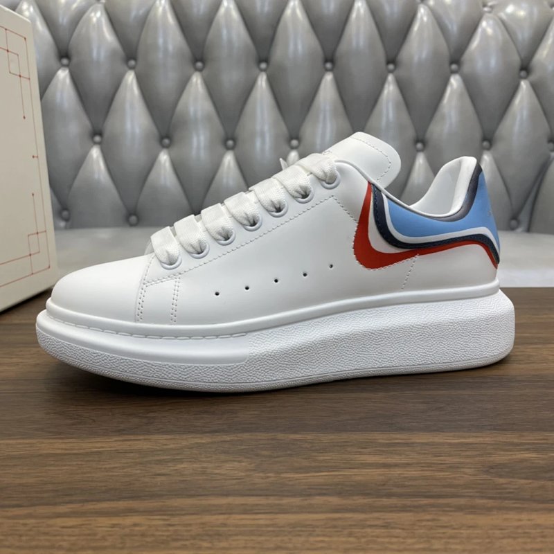McQueen - Sneakers | Women's shoes：35~40. Men's shoes：38~47.
