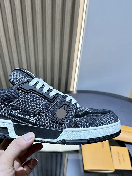 L@V Trainer Sneakers | shoes Size:39-44.45,46customized).
