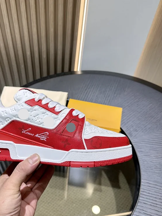 L@V  Trainer  Sneakers  |  Women's shoes：35~39. Men's shoes：38~45.