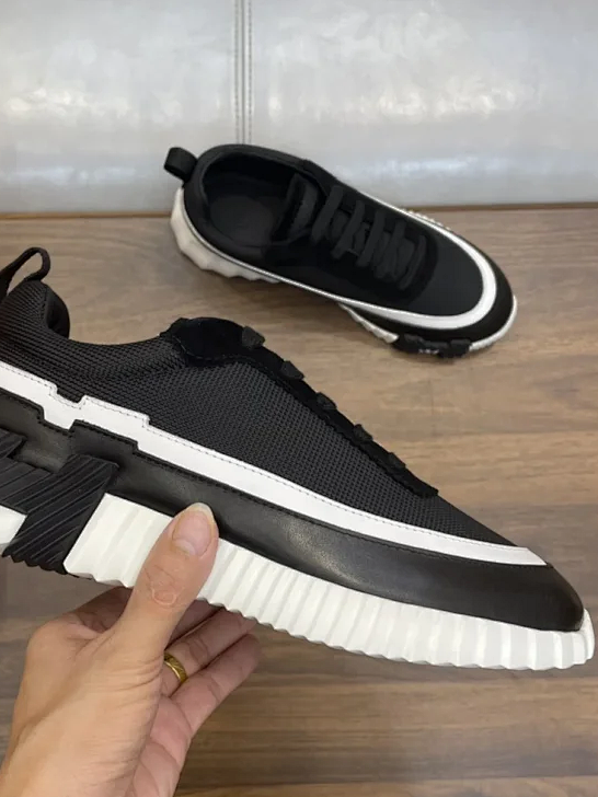 H&ermes - Sneakers | shoe size:38~46. Whatsapp : +86 18802034431