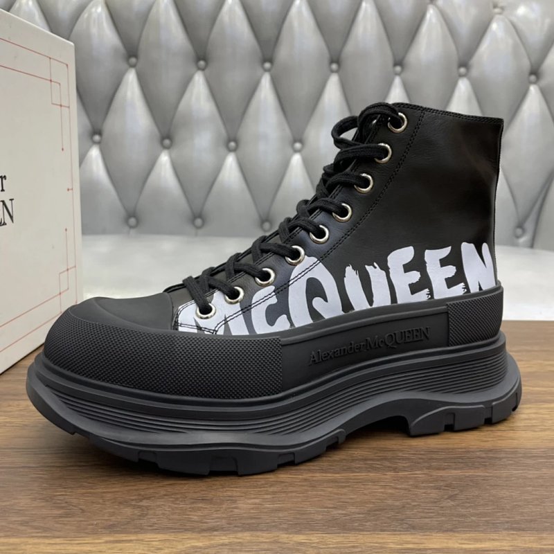 McQueen - Sneakers | Women's shoes：35~40. Men's shoes：38~46.