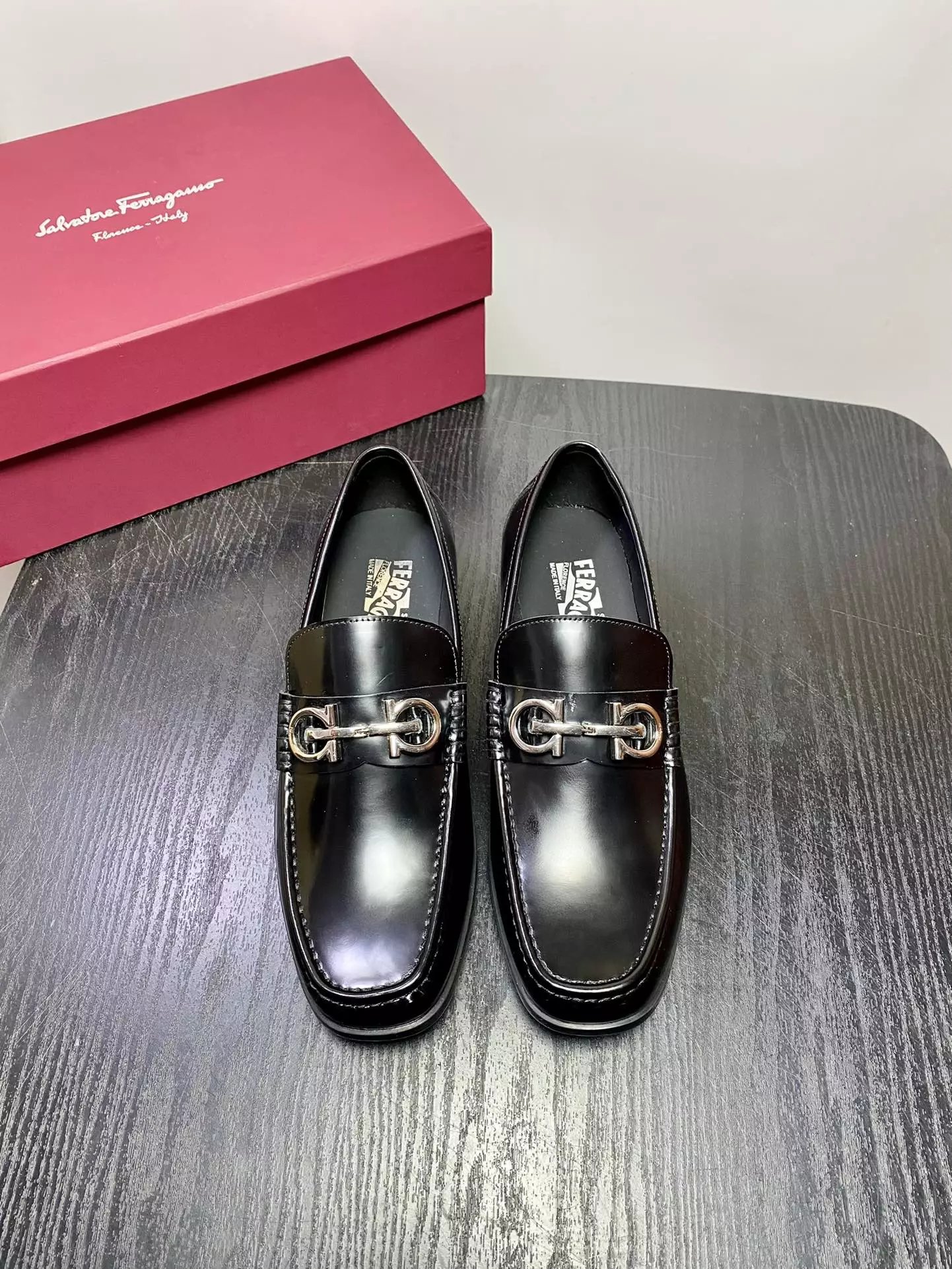 Salvatore Ferragamo Gancini Loafer Black Leather Loafers - 2