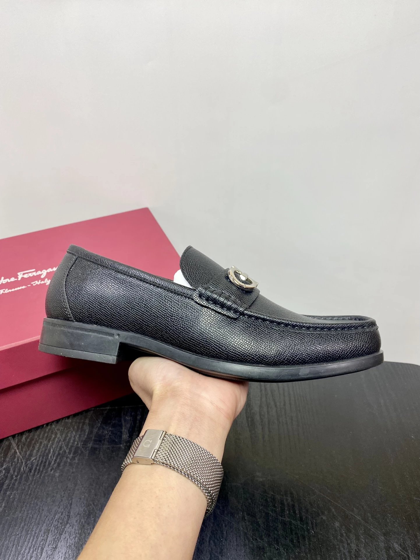 Salvatore Ferragamo Gancini Loafer Black Leather Loafers - 15