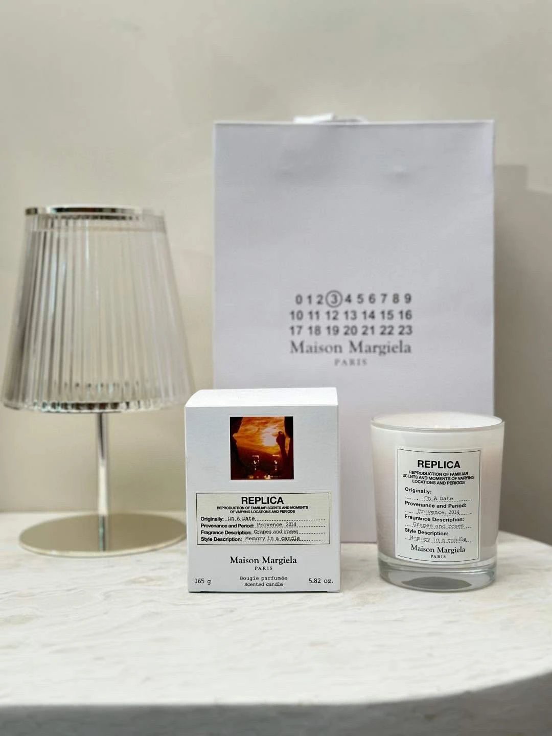 22 (Scented Candle 165g)
