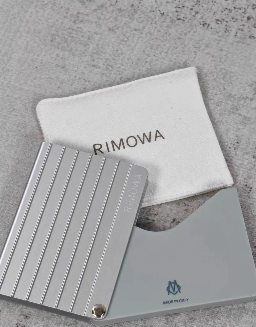 Rimowa Aluminum Card Holder Silver
