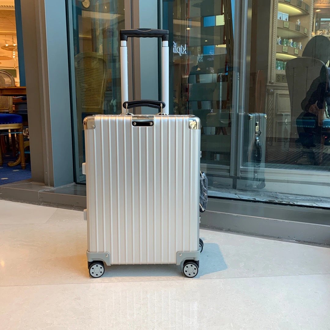 RM/W travel suitcase Enter my store, View more 1000+items