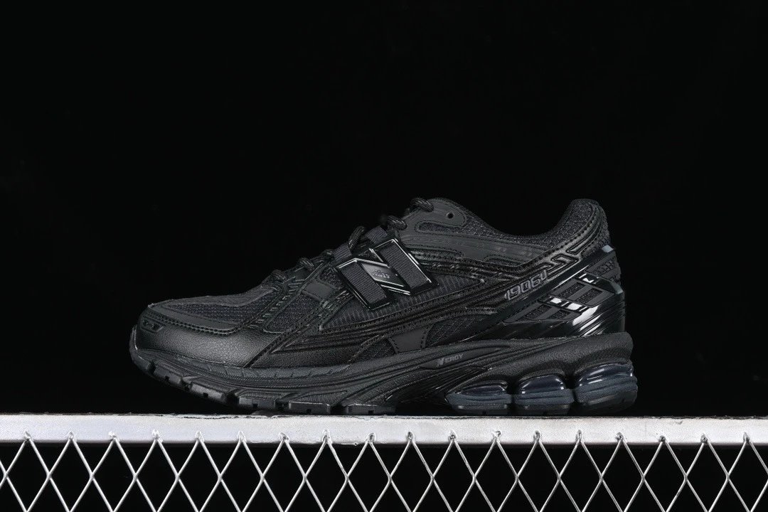 XBL1906 Shoes