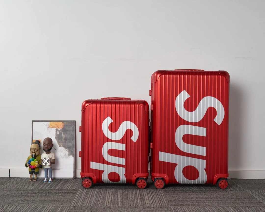 Supreme Rimowa Set