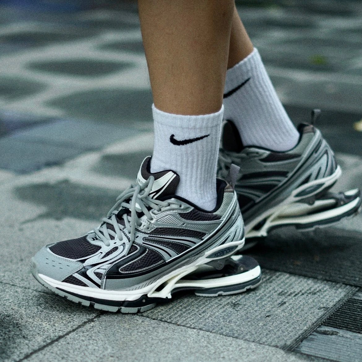 springshoes