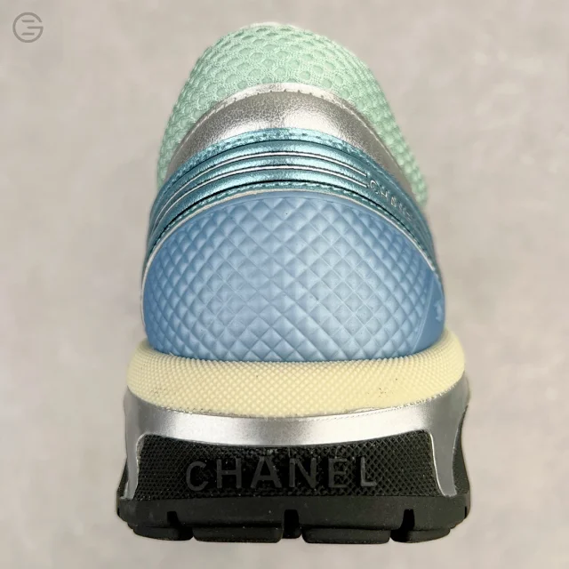 Chanel Sneakers G39792 mesh with interlocking CC logo product detail image 35