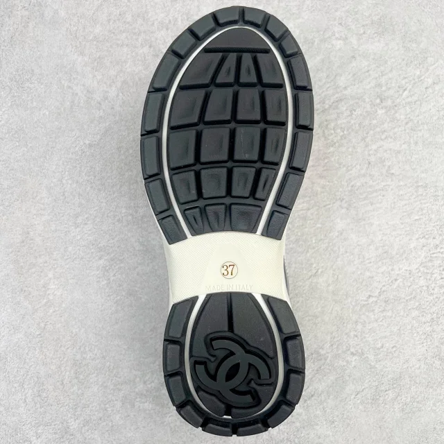 Chanel Sneakers G39792 mesh with interlocking CC logo product detail image 44
