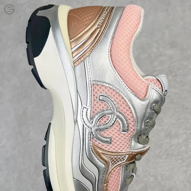 Chanel Sneakers G39792 mesh with interlocking CC logo product detail image 15