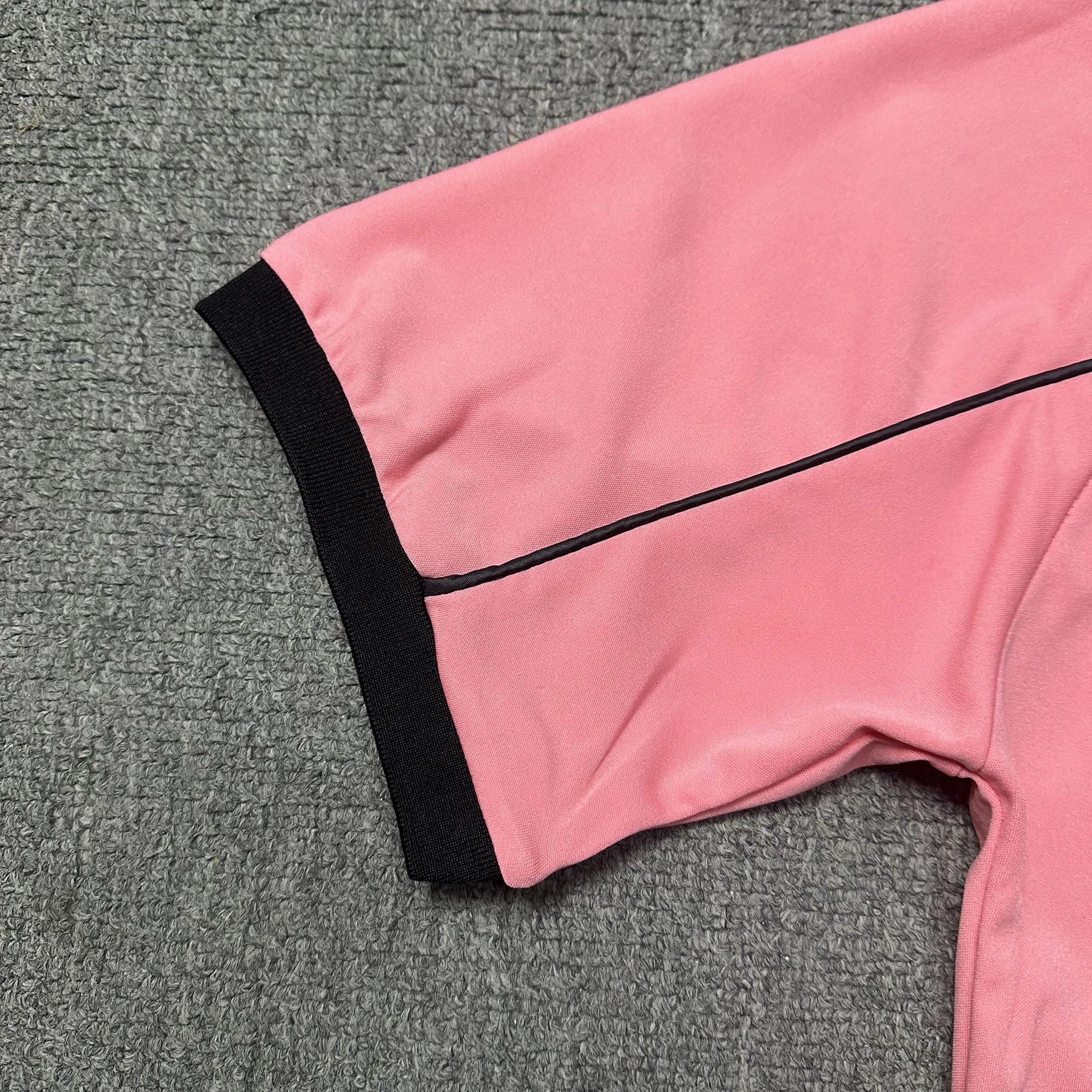 Nike Short-Sleeve Athletic Training Top — Pink product photo 4