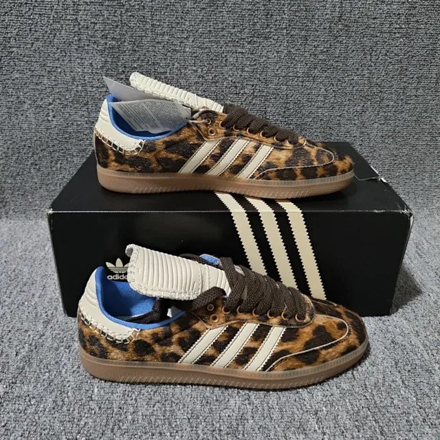 Adidas Originals Samba Shoes — WB Desun Leopard Long Tongue colorway — USFans Spreadsheet photo