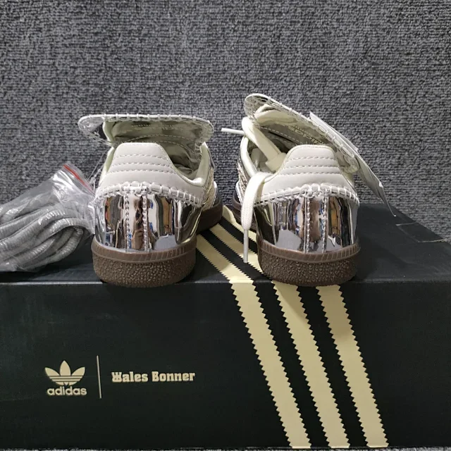 Adidas Sneakers Samba product detail image 37