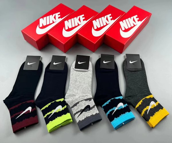 Nike Swoosh Stripe Crew Socks Multicolor product listing in Litbuy spreadsheet finds