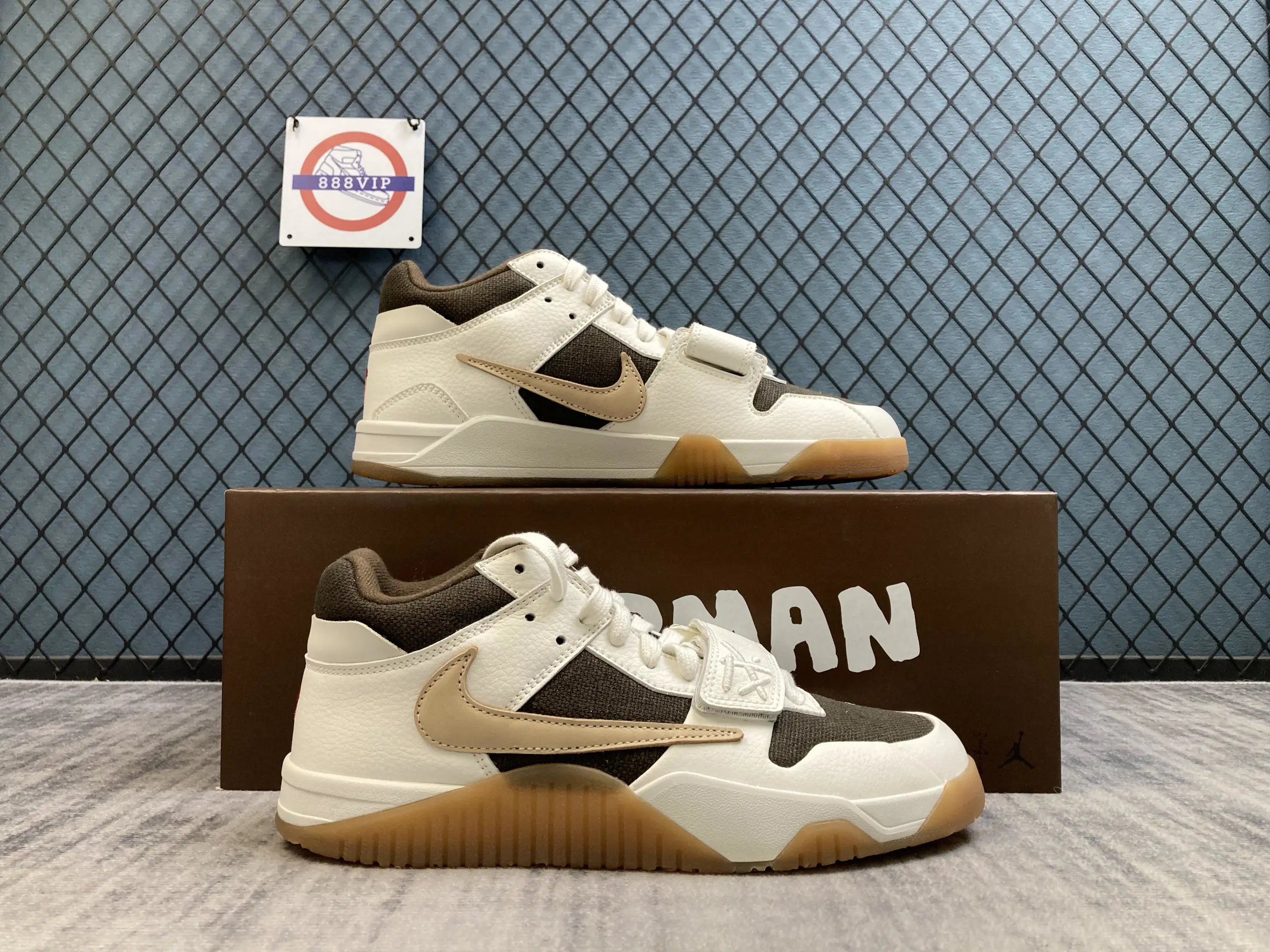 【XG】JUMPMA1N JA*K TR FZ8117-100