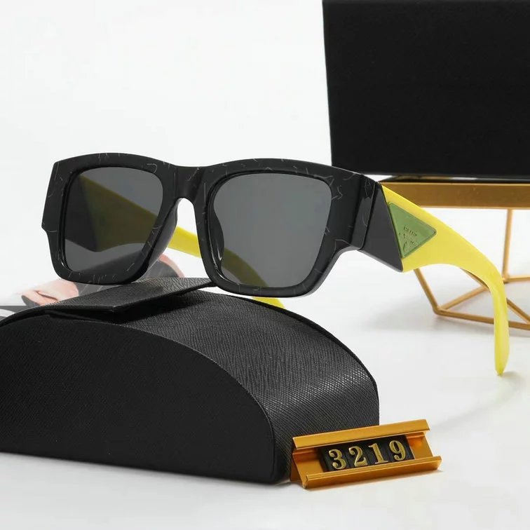 PRADA 14