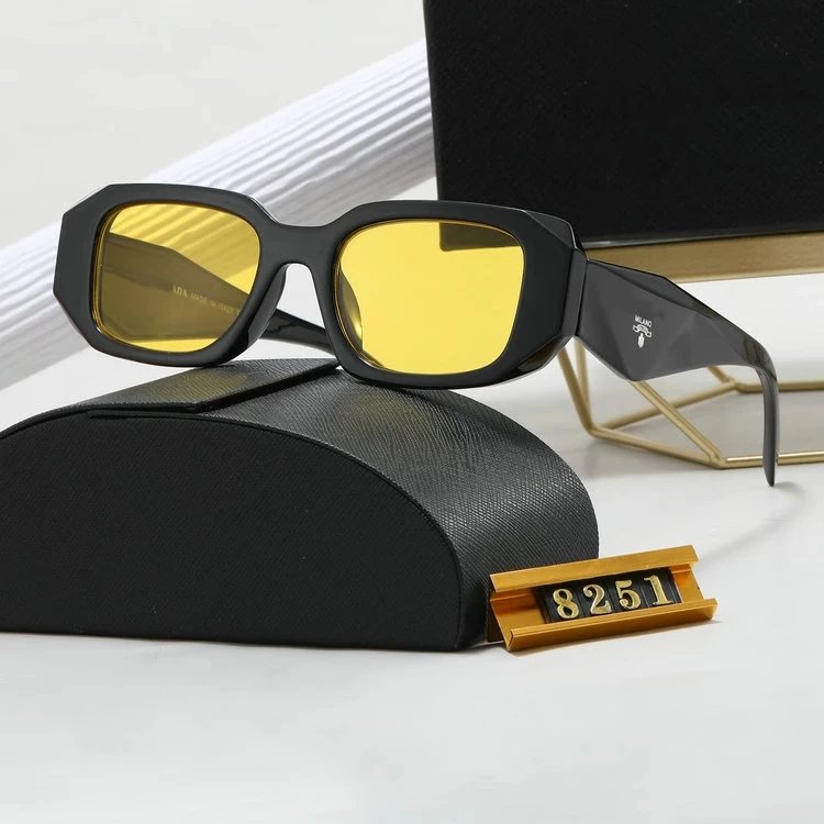PRADA 8-Gold