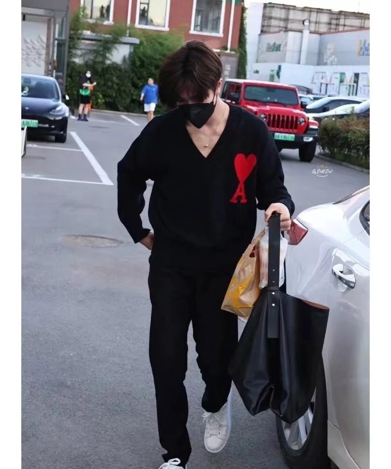 Ami Paris Heart V-Neck Sweater