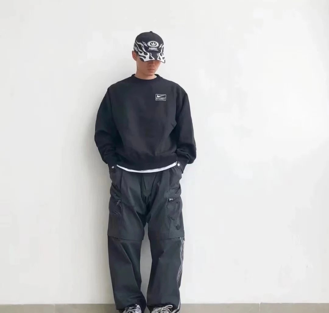 NIKE CREWNECK
