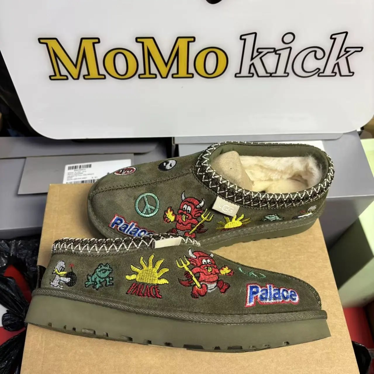 Palace X UGG 1157290-BTOL