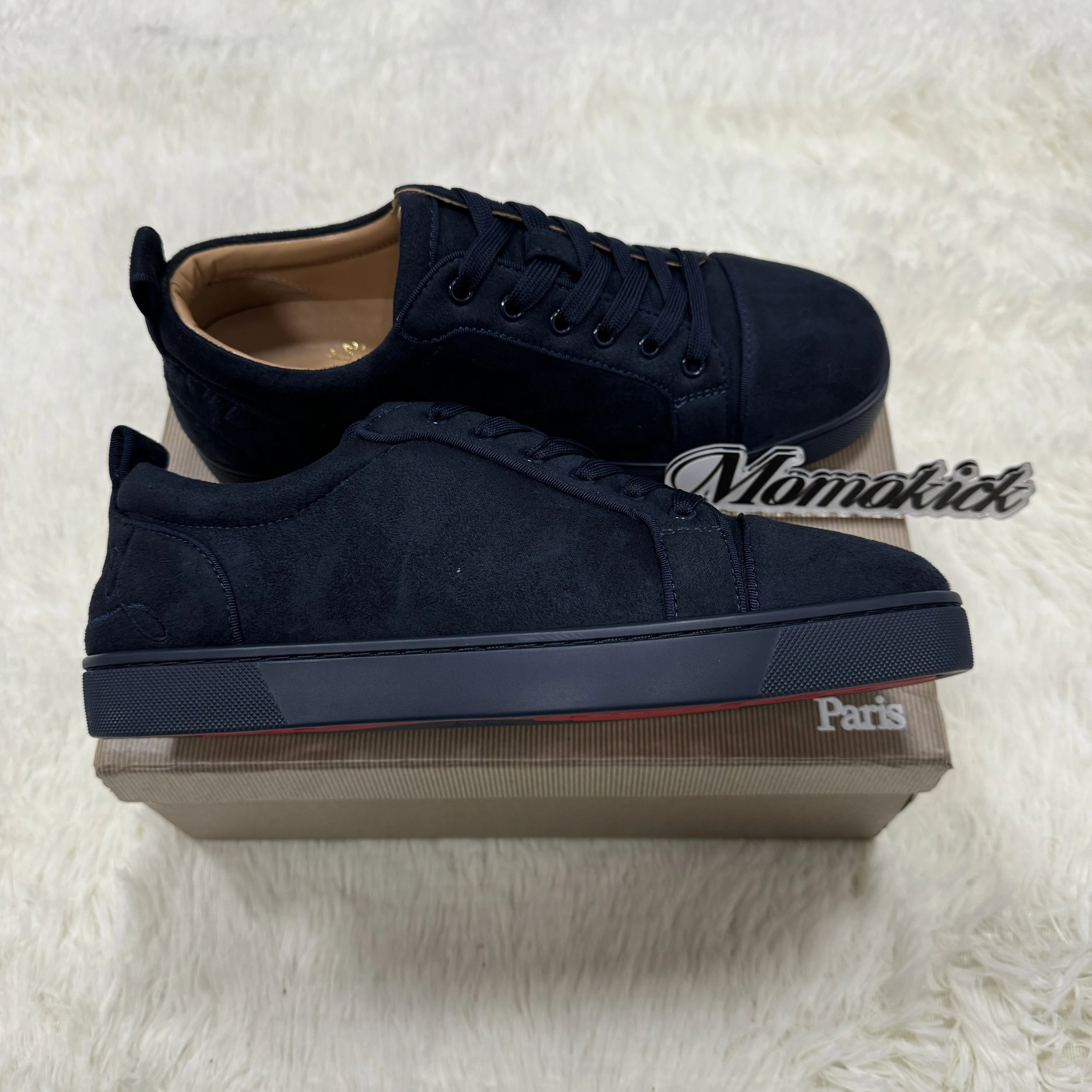 Ch * istian Lo * boutin rivet shoe high-end series collection