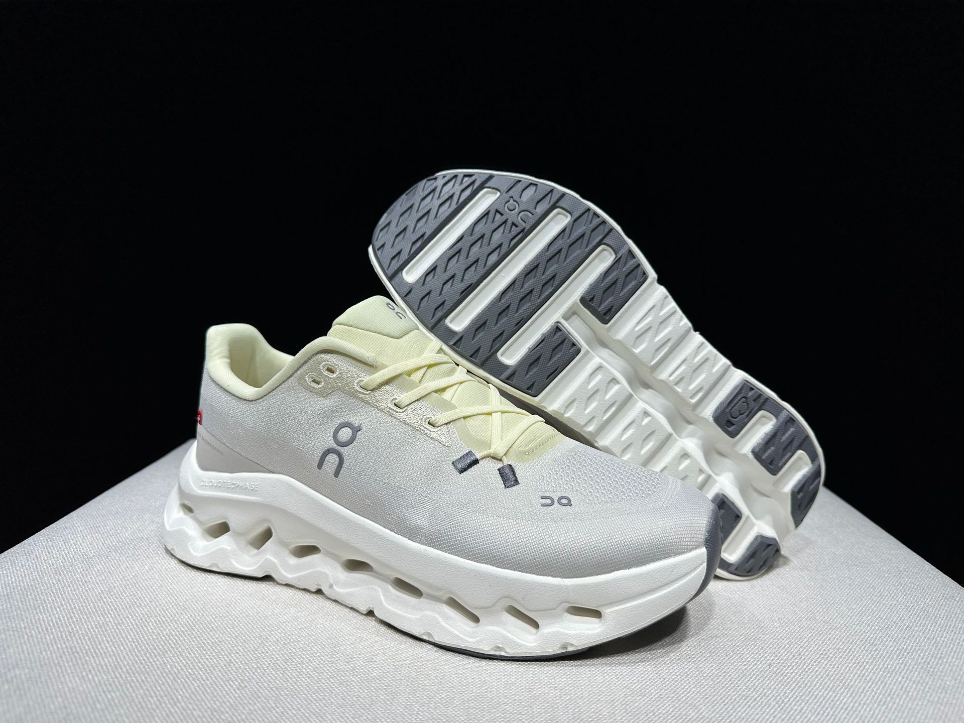 Light Gray Yellow