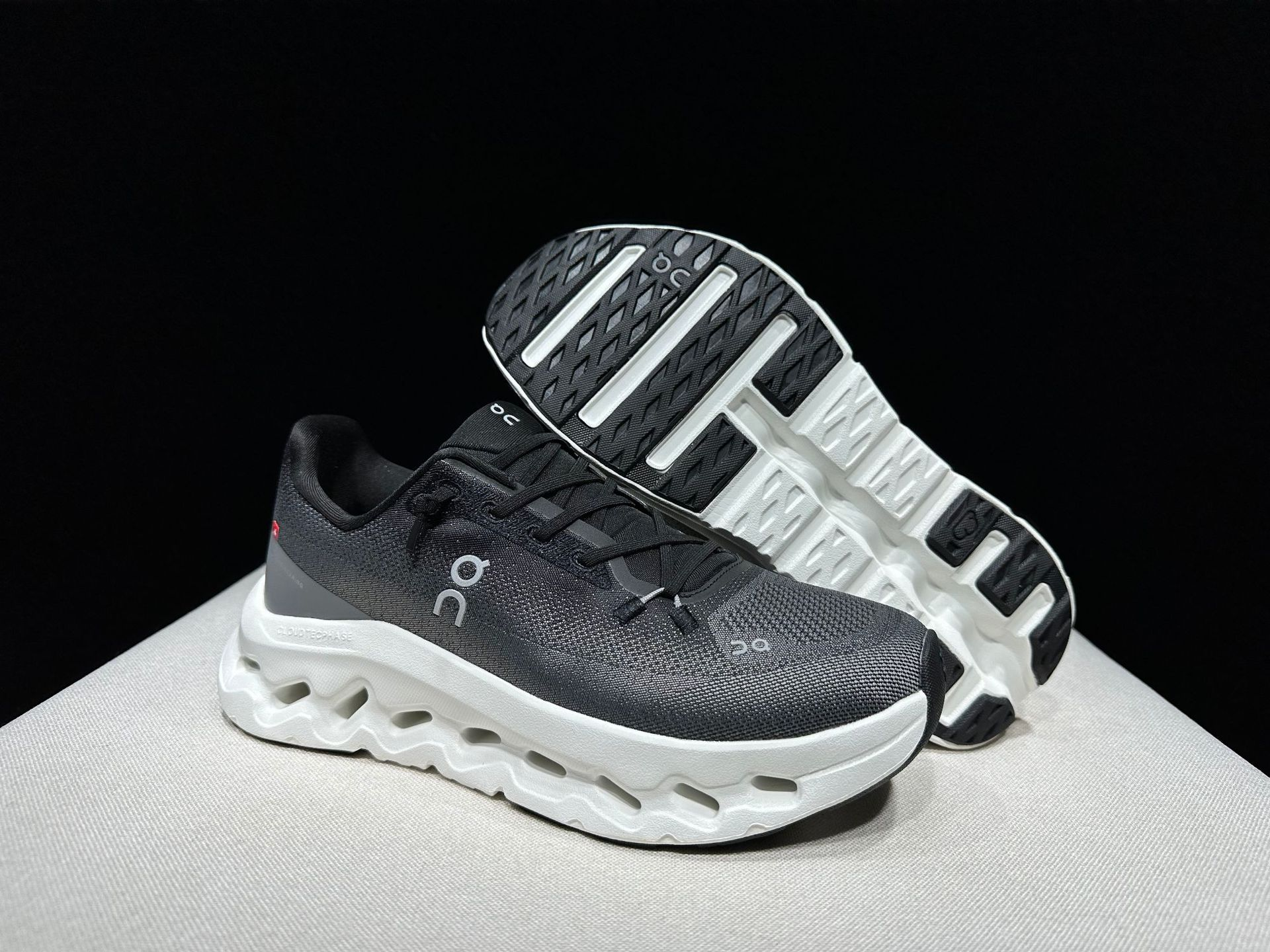 Cushioned Lightweight Running Casual Shoe Couple photo 4