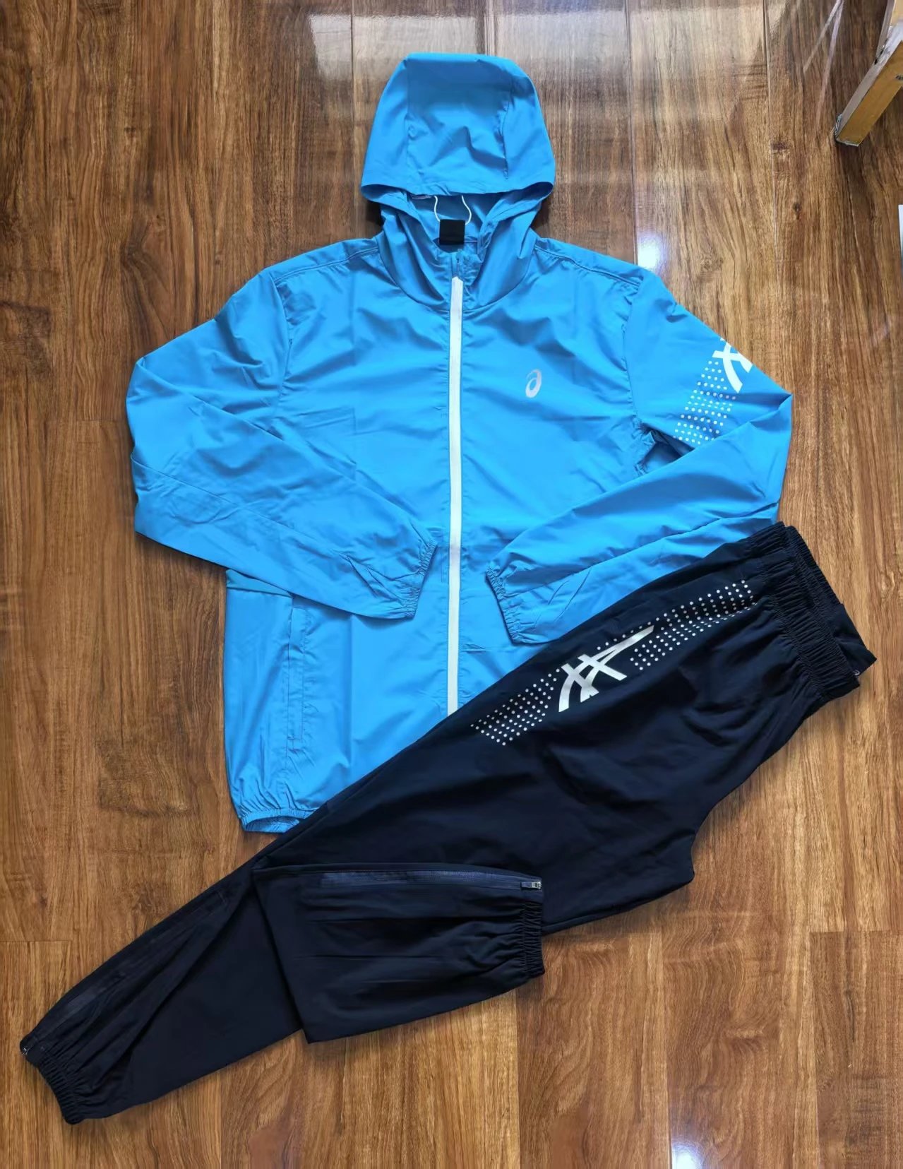 Royal blue jacket+navy blue pants
