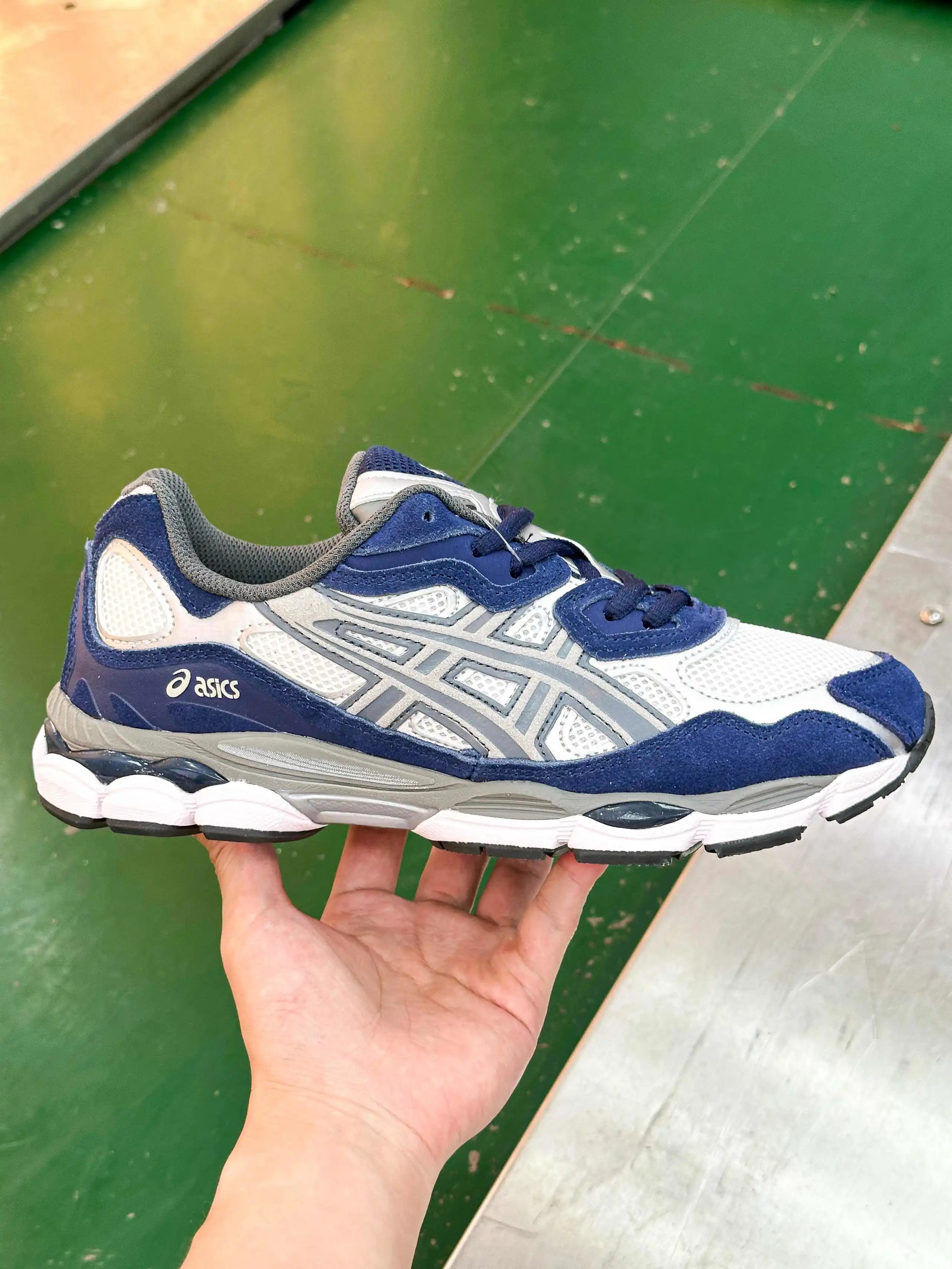 GEL-NYC 1201A789-100