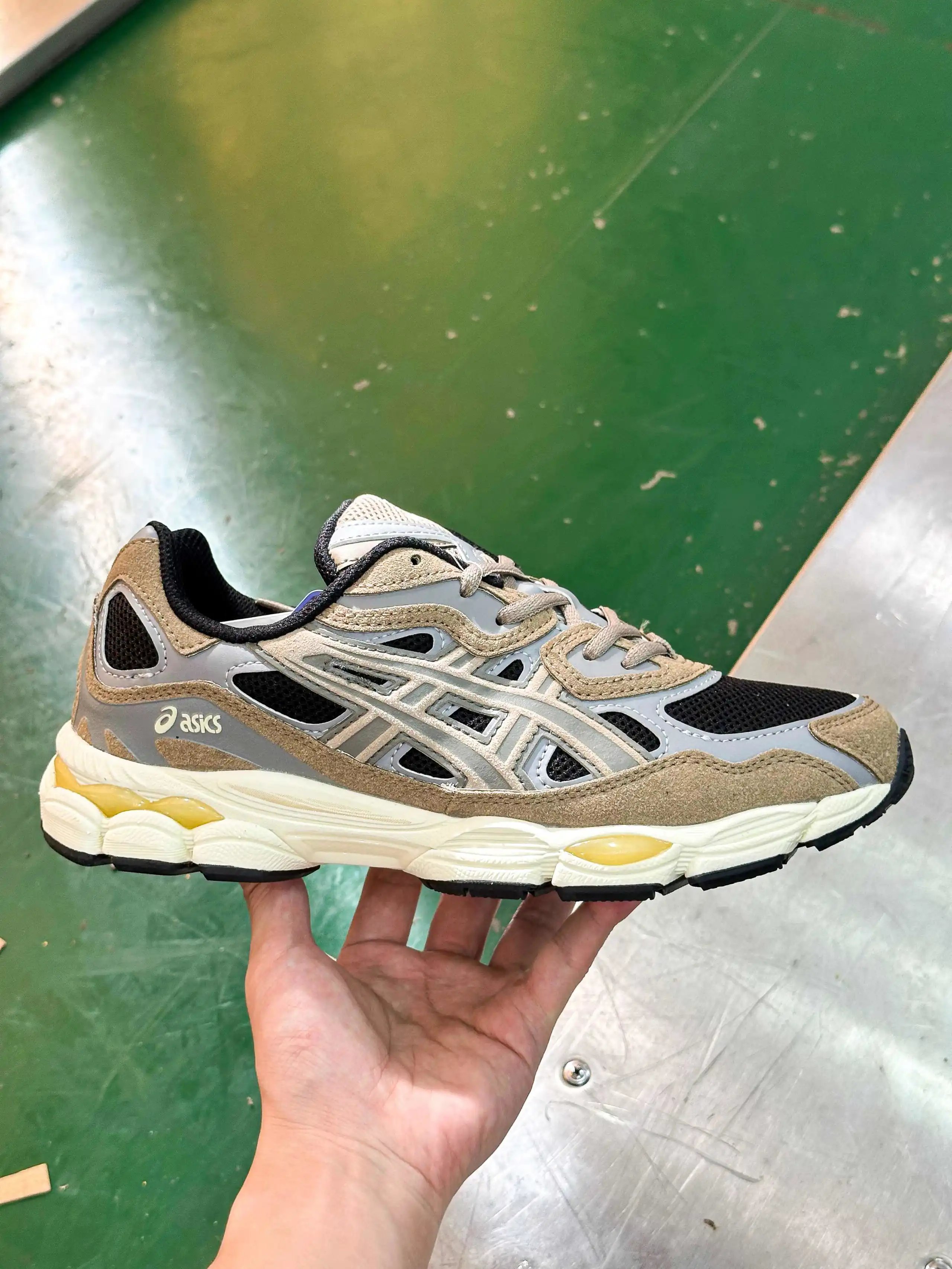 GEL-NYC 1203A383-005