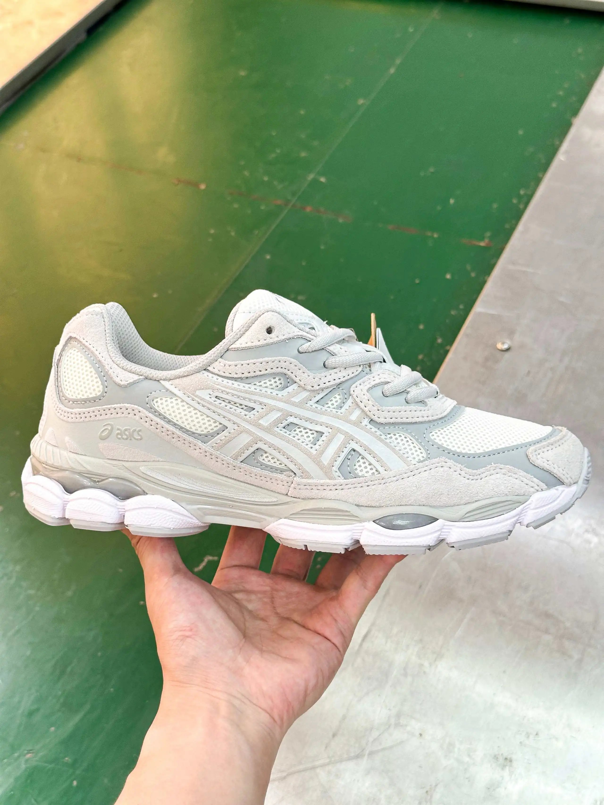 GEL-NYC 1203A663-101