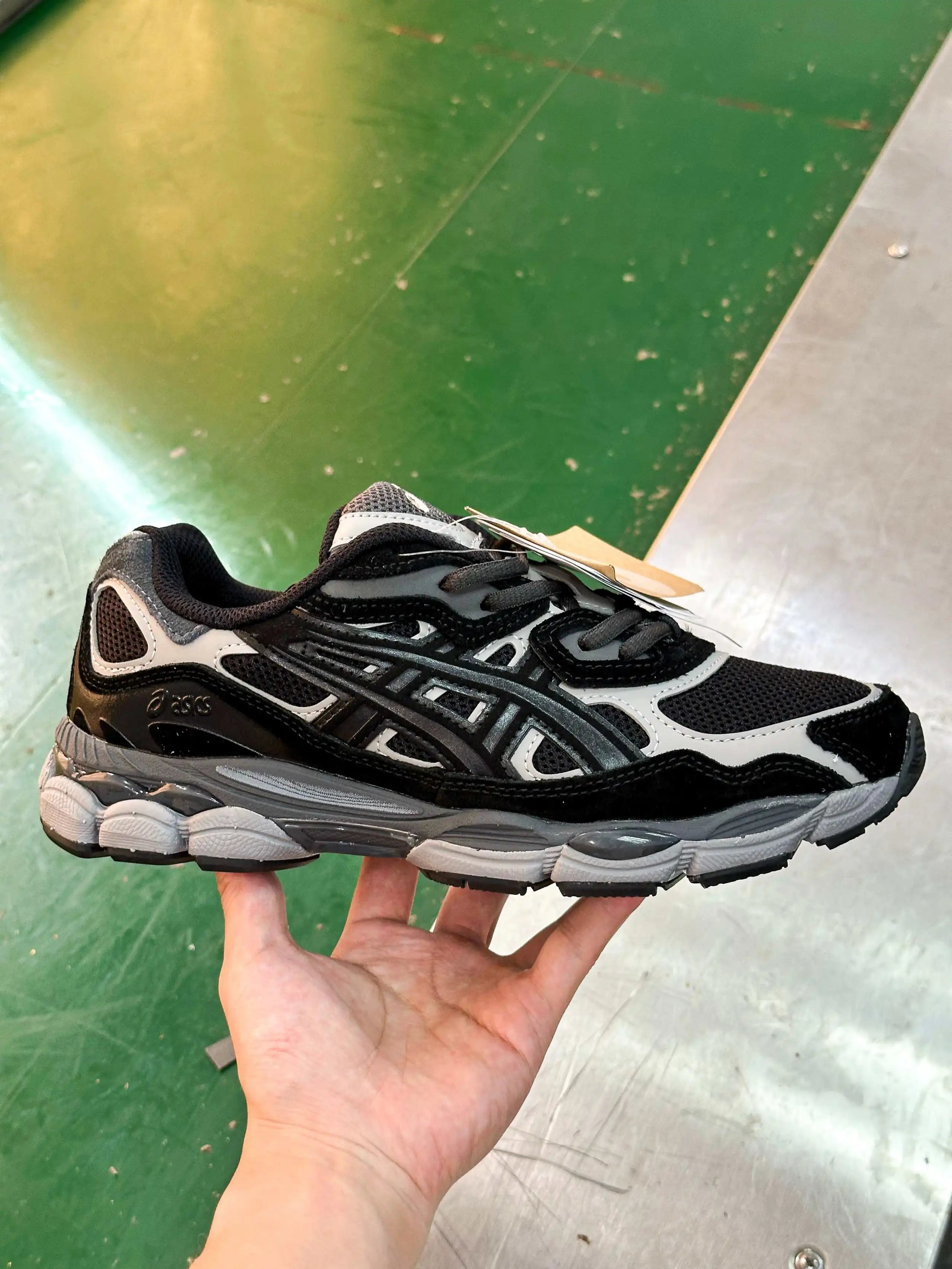 GEL-NYC 1201A789-020