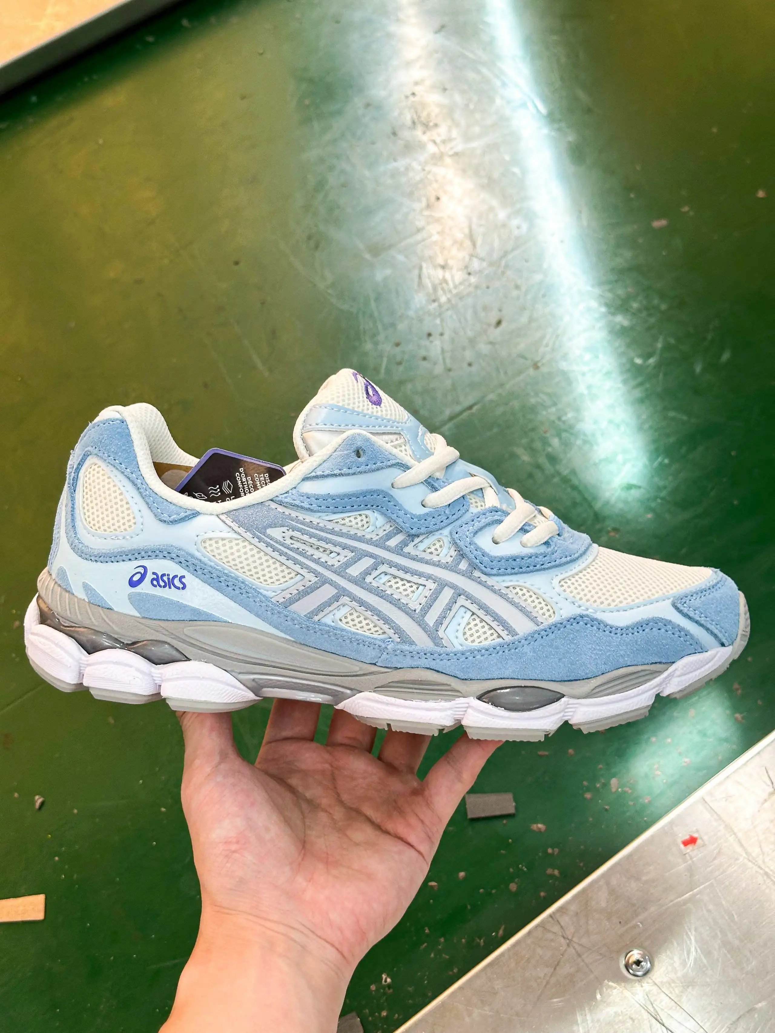 GEL-NYC 1203A383-107