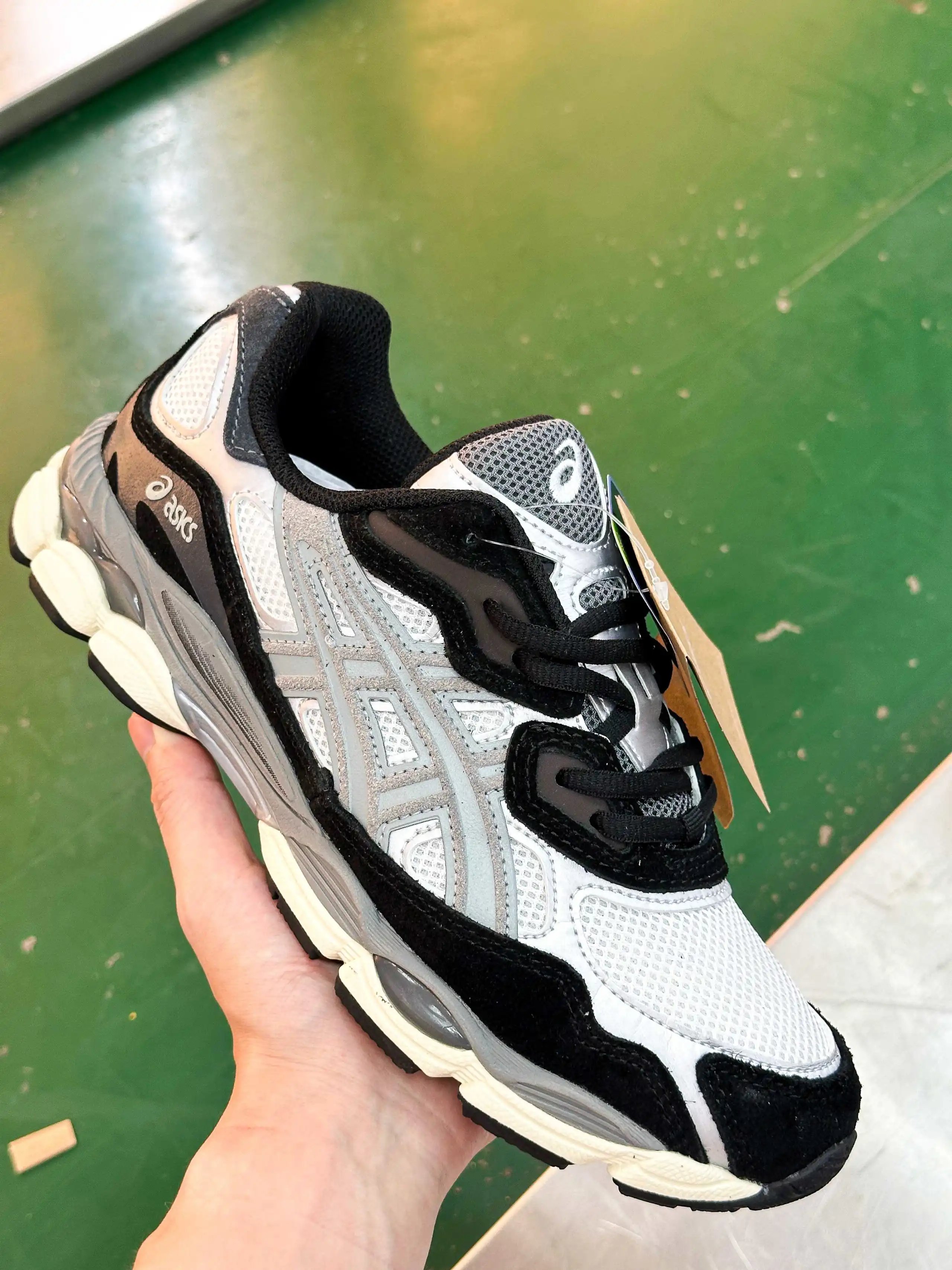 GEL-NYC 1201A789-750