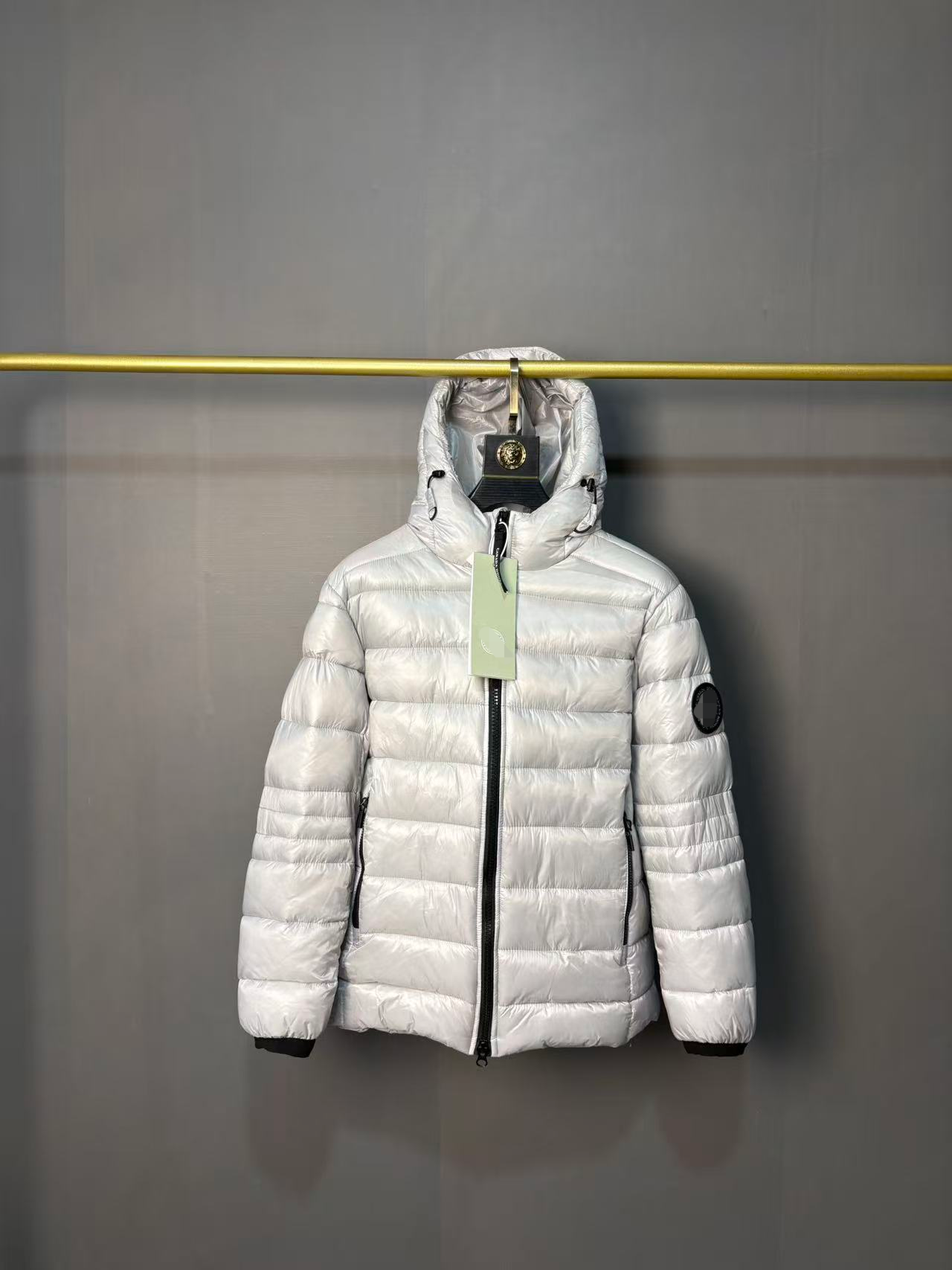 Ordinary quality black gray